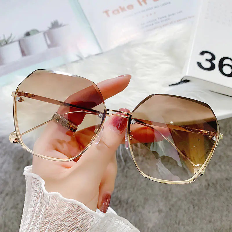Trendy Frameless Sunglasses for Women - UV Protection