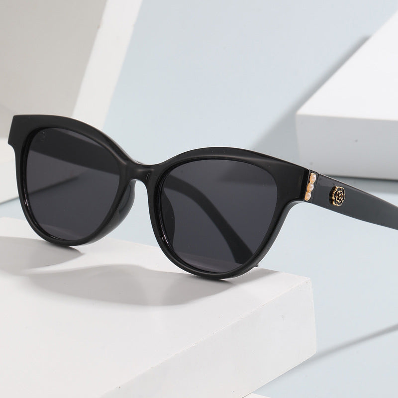 Fashion Cat Eye Sunglasses with UV Protection