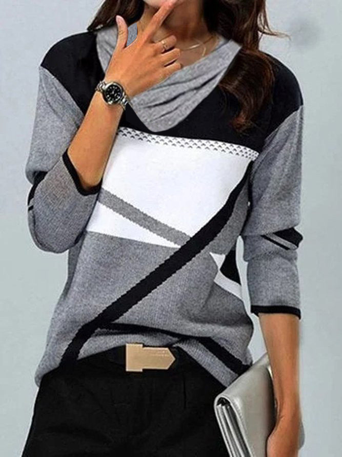 Womens V-Neck Printed Long Sleeve T-Shirt