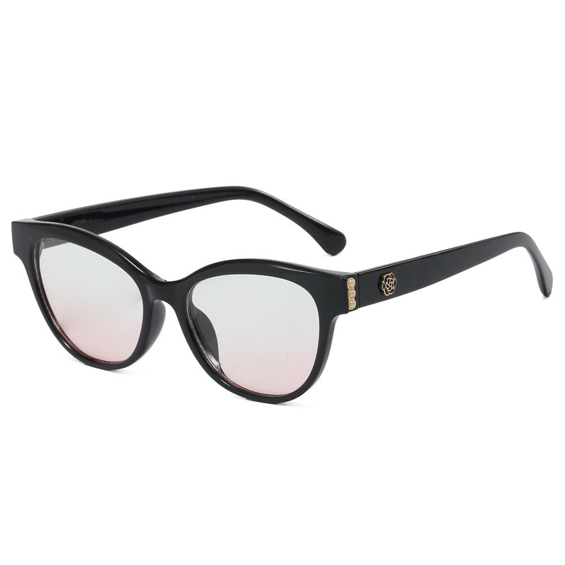 Fashion Cat Eye Sunglasses with UV Protection