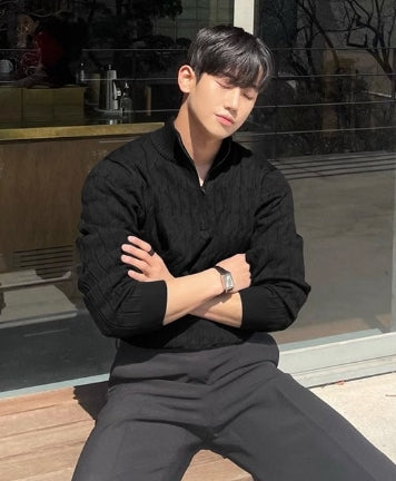 High-Grade Half Turtleneck Zipper Long Sleeve Sweater