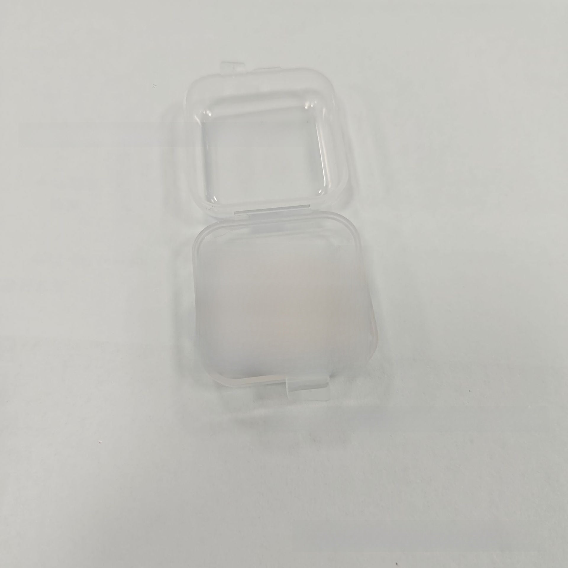 The Silicone Soundproof Earplugs for Noise Reduction