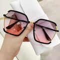 2022 Fashionable UV Protection Sunglasses for Women