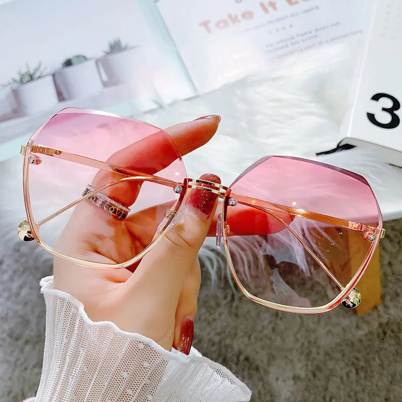 Trendy Frameless Sunglasses for Women - UV Protection